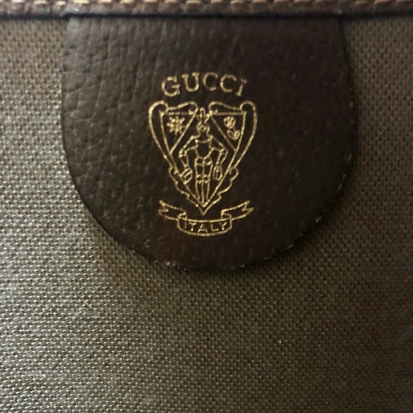 ‼️SOLD‼️🍒 Authentic Gucci Shopper Tote 🍒 - Picture 11 of 16